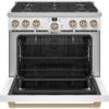 Cafe Caf&eacute;&trade; 36" Smart Dual-Fuel Commercial-Style Range With 6 Burners (Natural Gas)